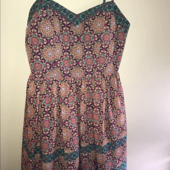 Dress - Picture 1 of 1